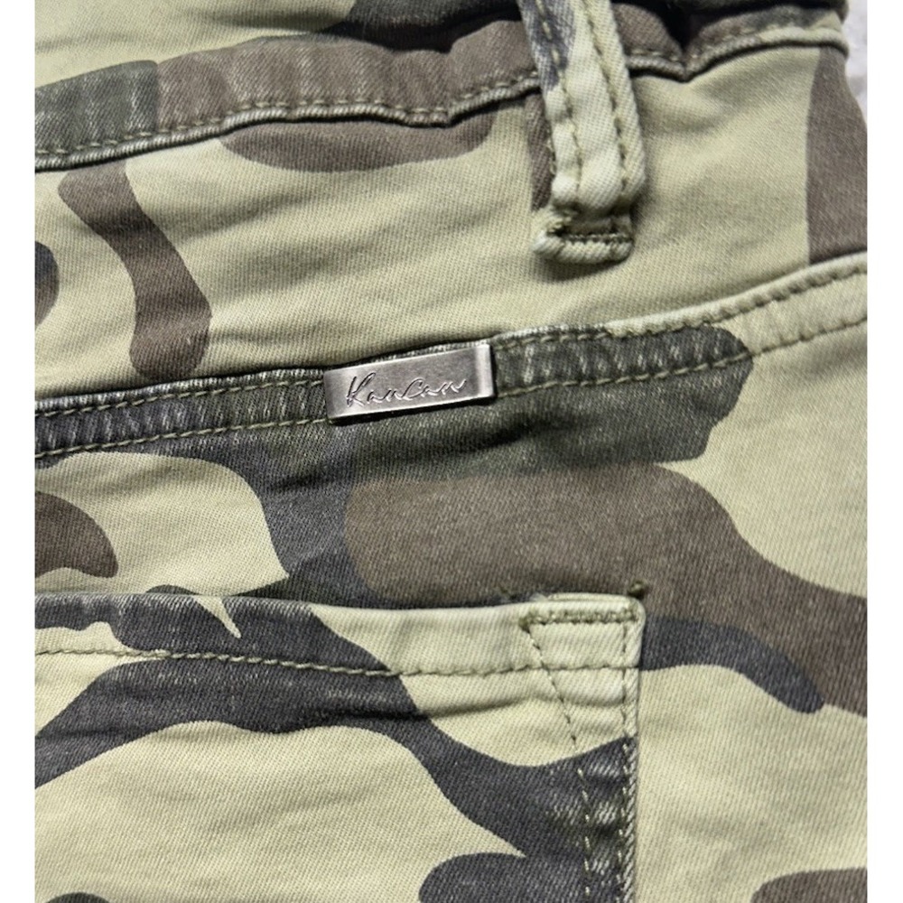 Kancan Women Chino Mini Shorts Size Large Camo Pockets Stretch Comfort - Picture 3 of 11